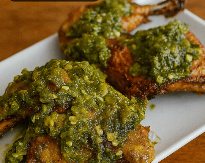 Resep Ayam Sambel Ijo ala RM Padang, Pedas dan Segar!