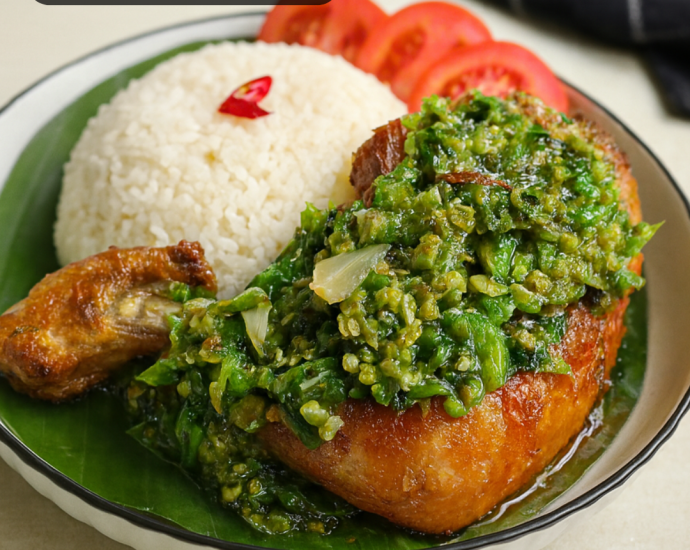Resep Ayam Goreng Sambal Hijau, Enak dan Praktis!