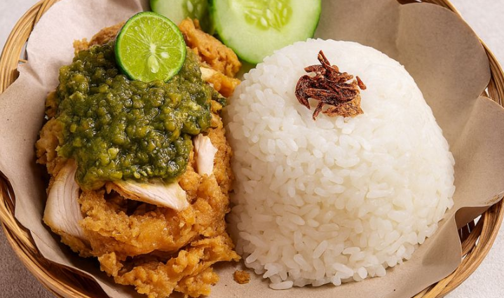 Ayam Sambel Ijo Geprek
